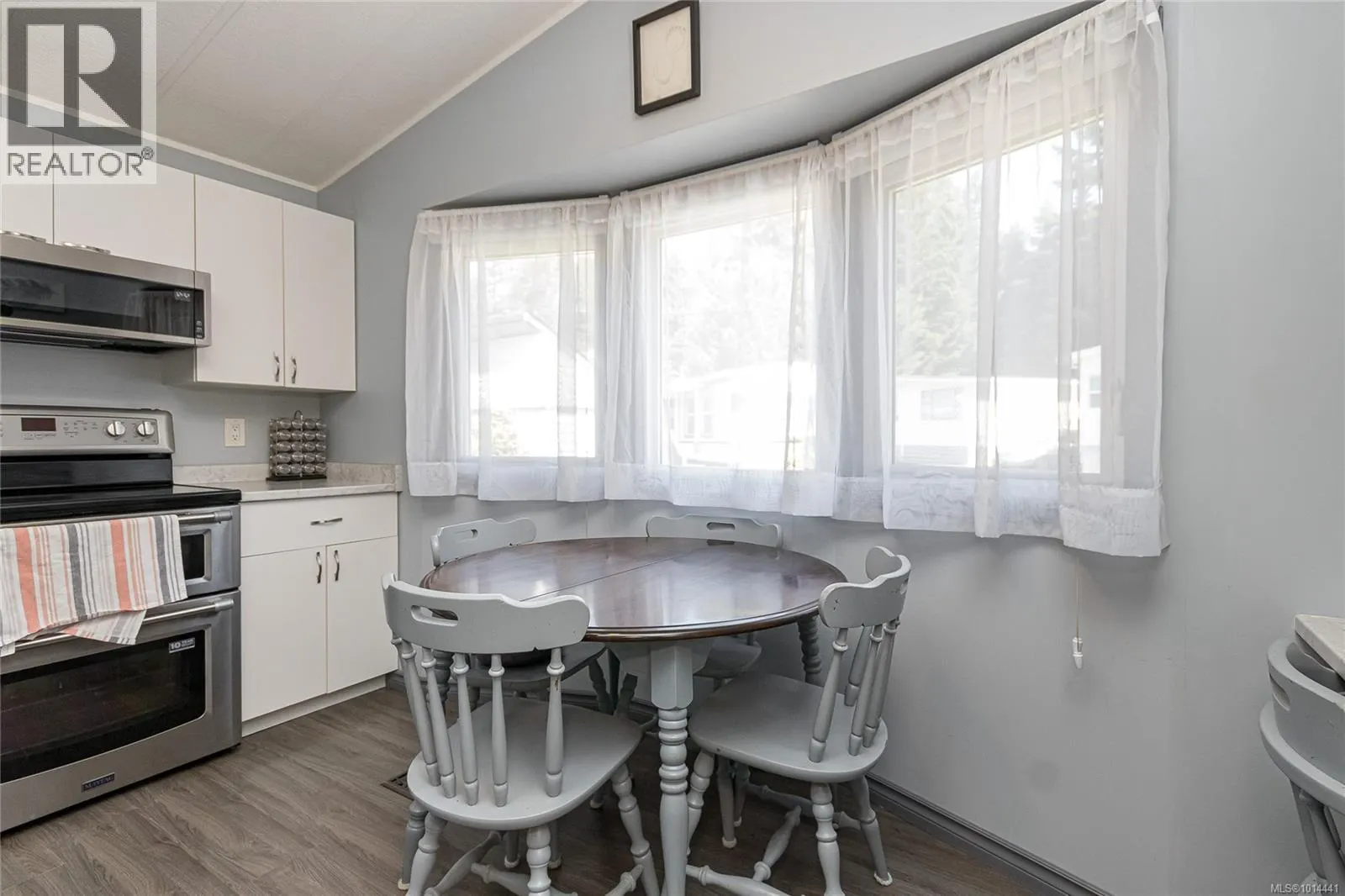 16 2847 Sooke Lake Rd