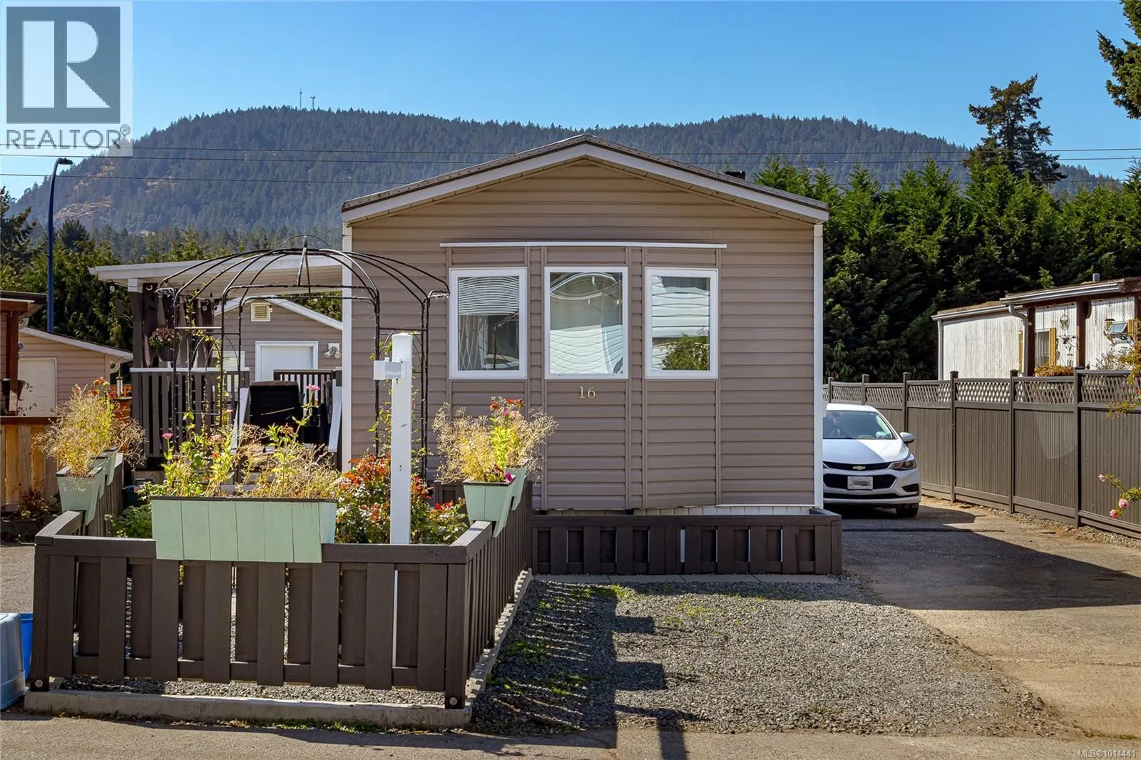 16 2847 Sooke Lake Rd
