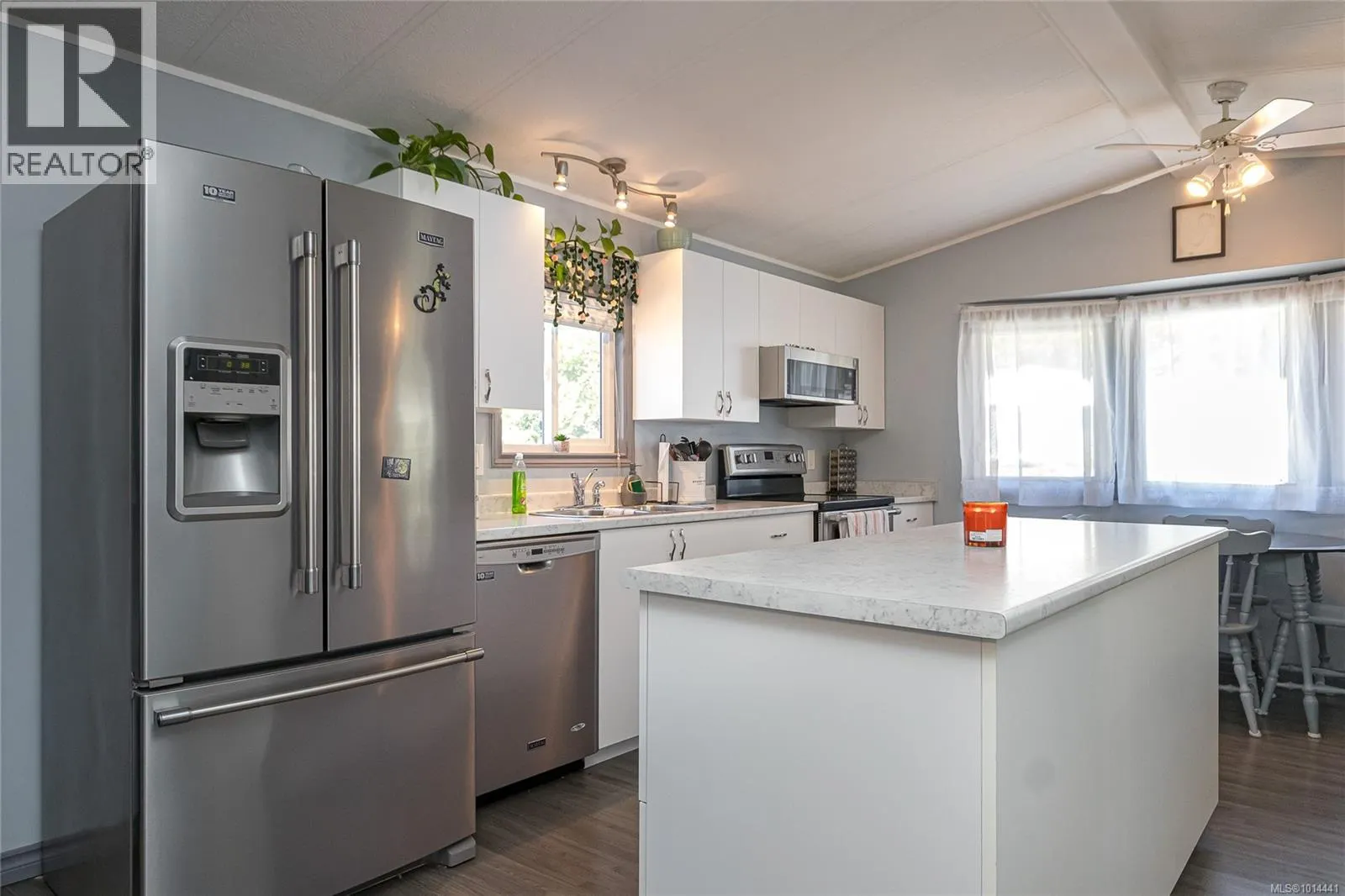 16 2847 Sooke Lake Rd