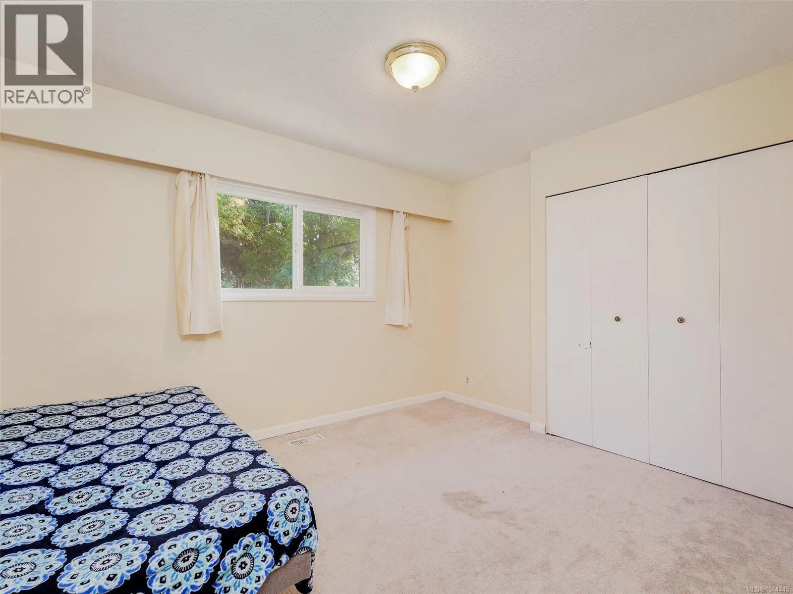 4433 Majestic Dr