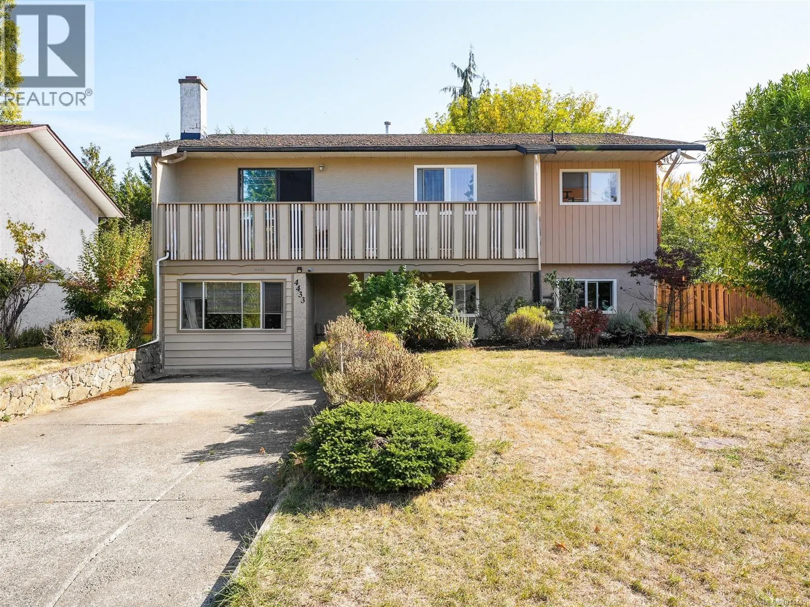 4433 Majestic Dr