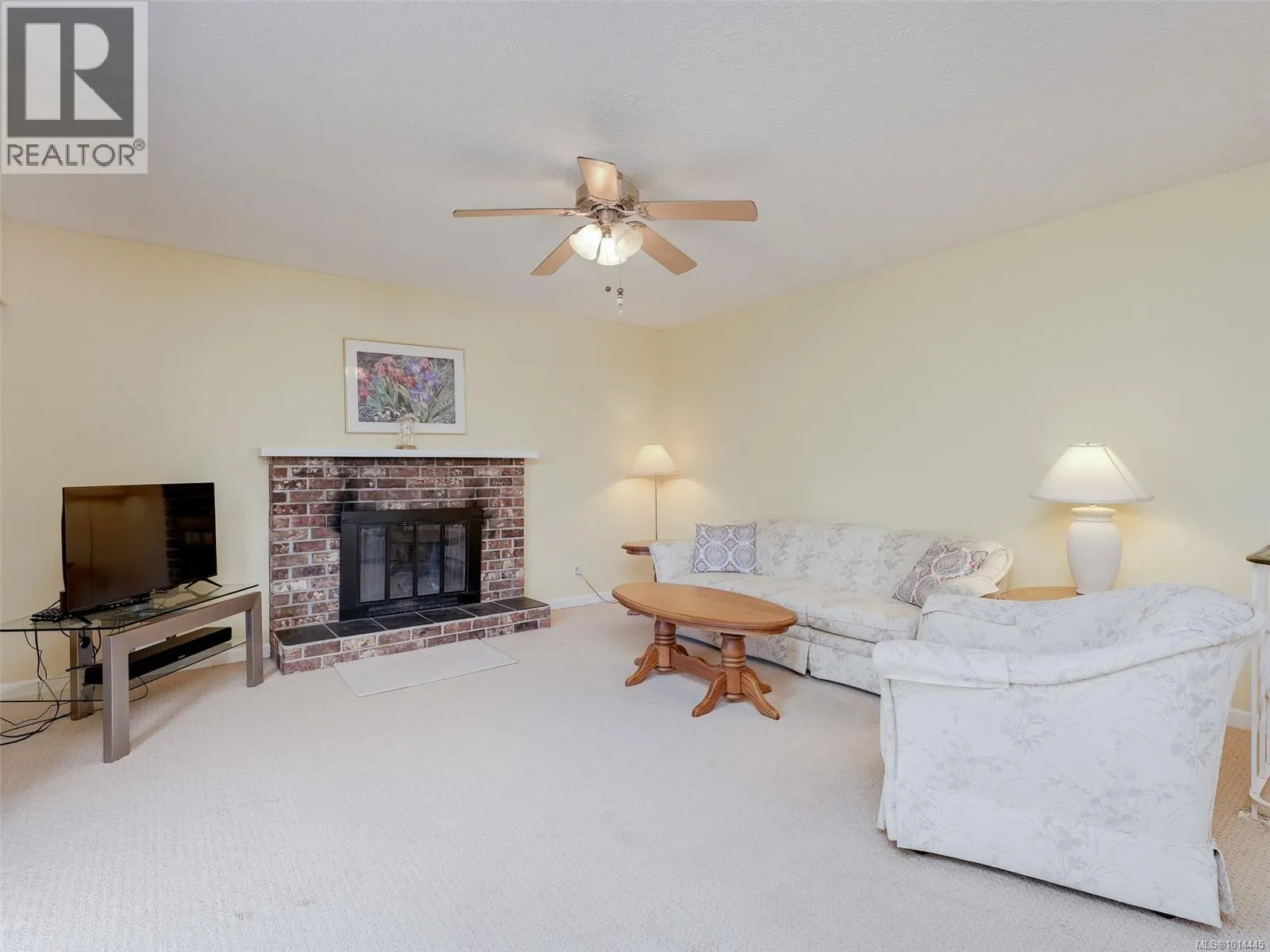 4433 Majestic Dr