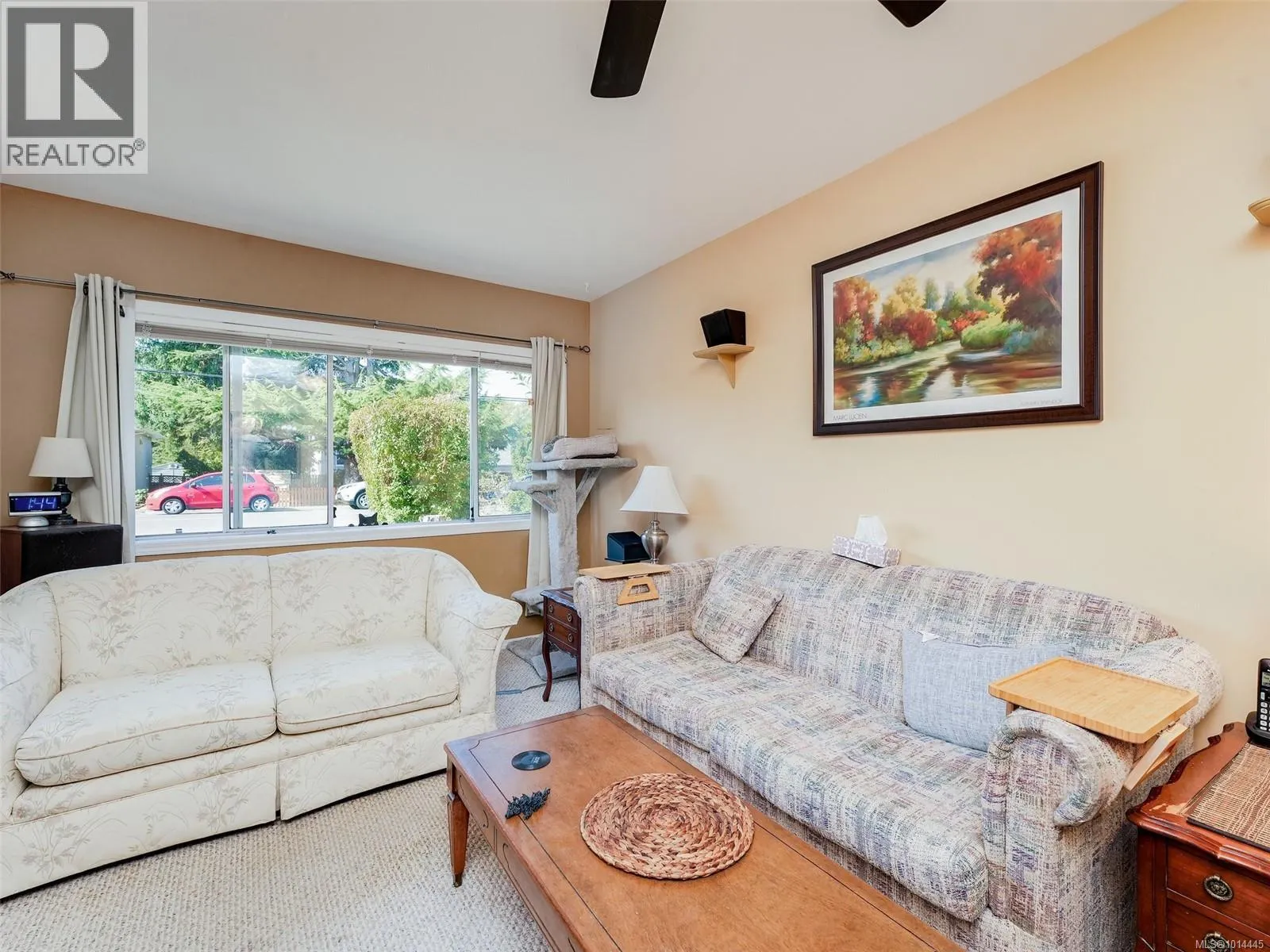 4433 Majestic Dr