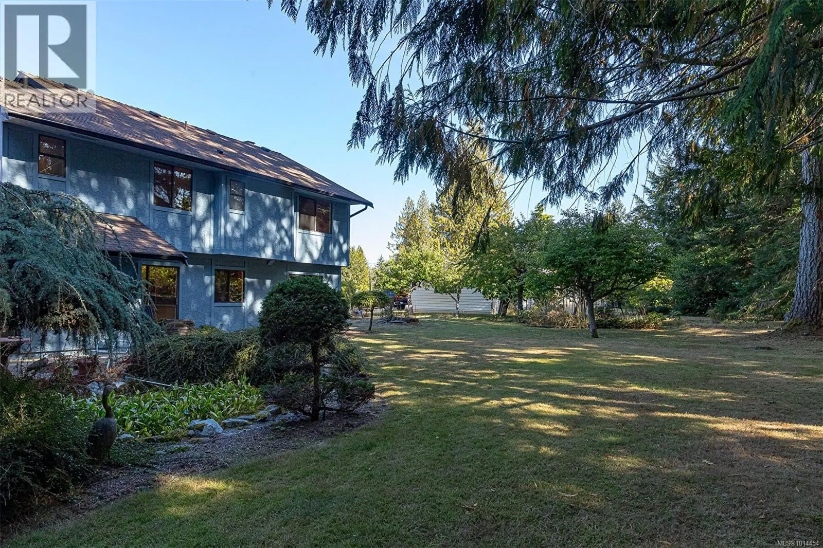 1048 Wood Duck Pl