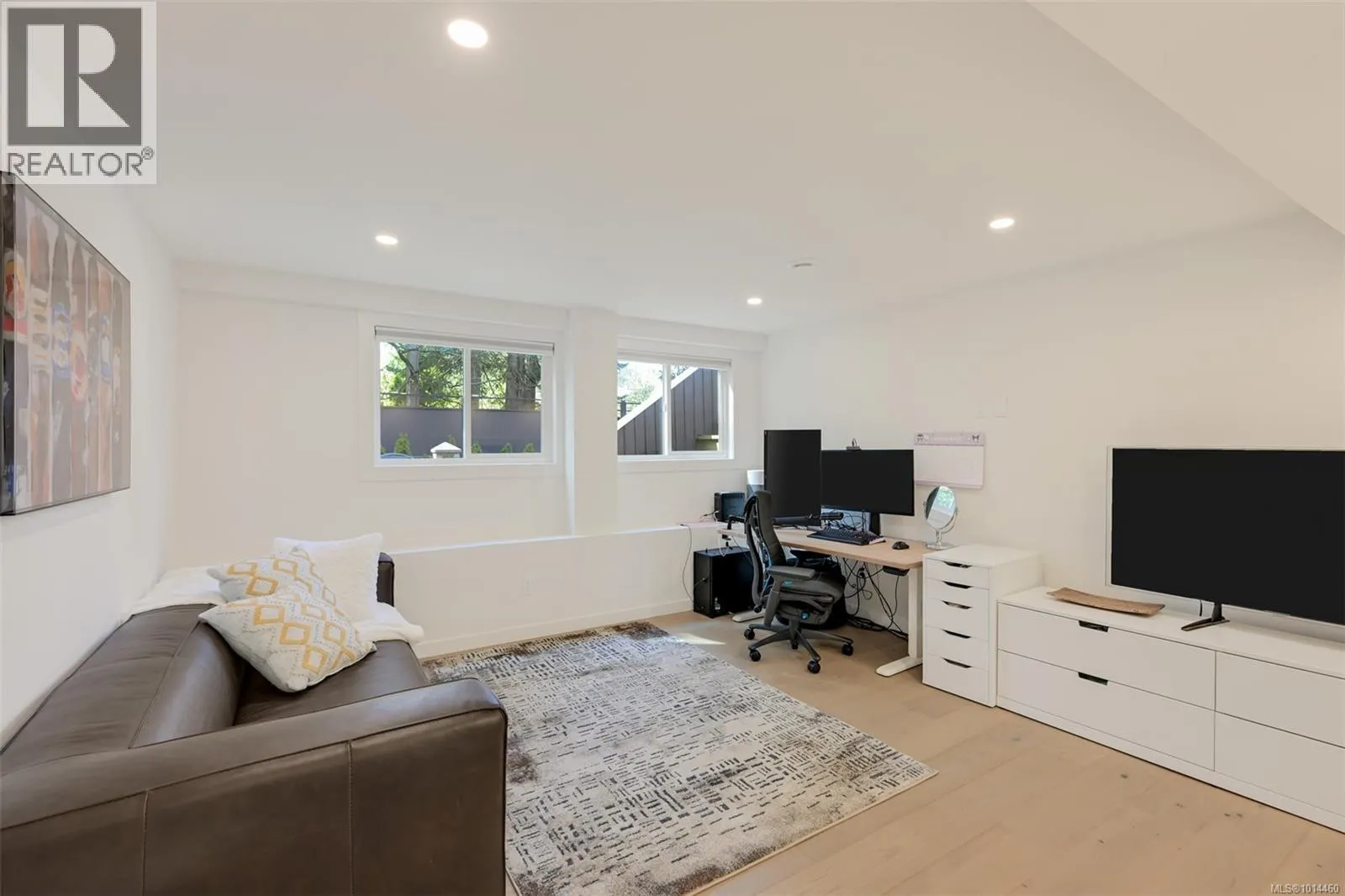 1941 Appleton Pl