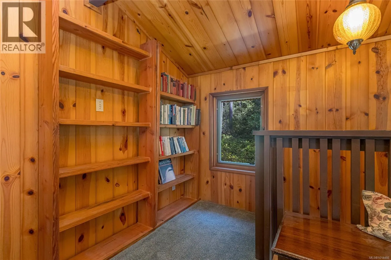 11379 West Saanich Rd