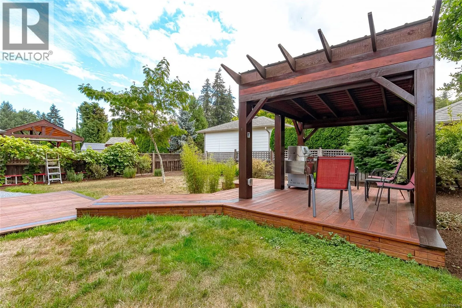 2888 Sequoia Way