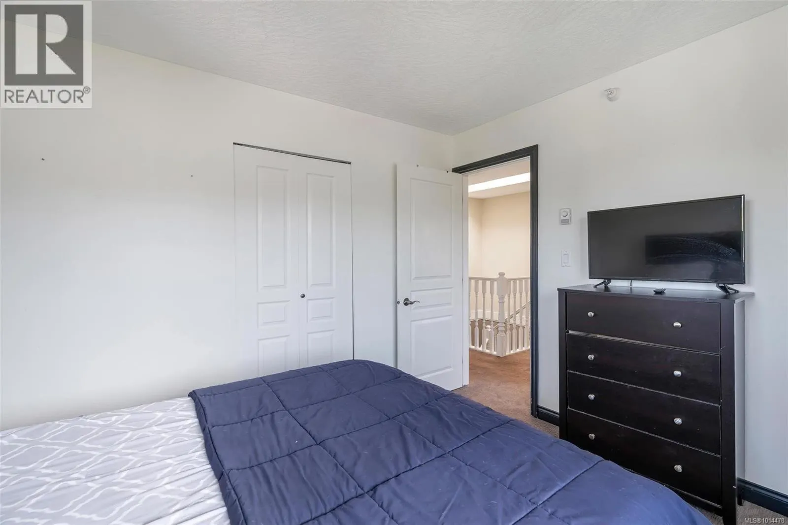 10 7847 East Saanich Rd