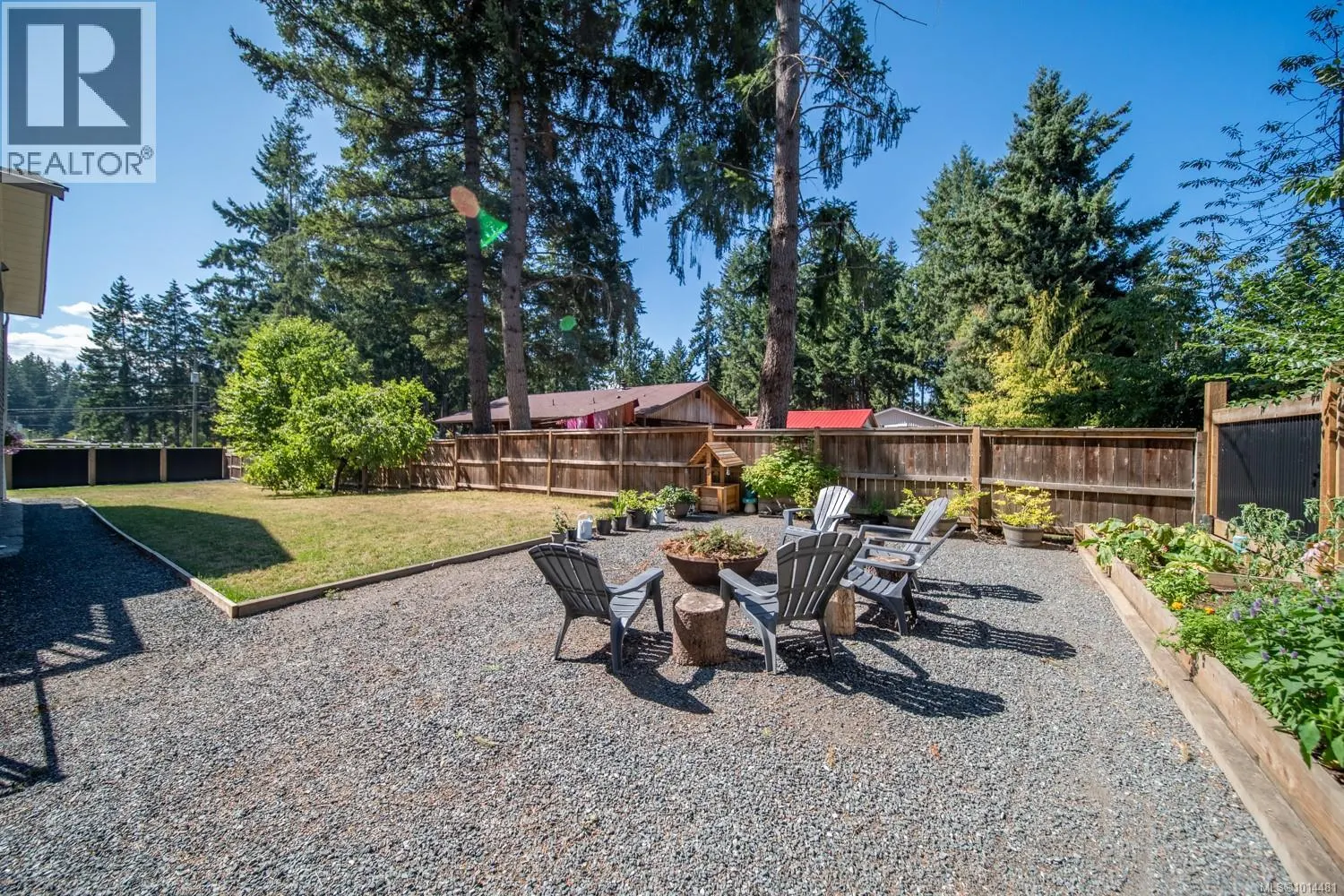 2134 Yellow Point Rd