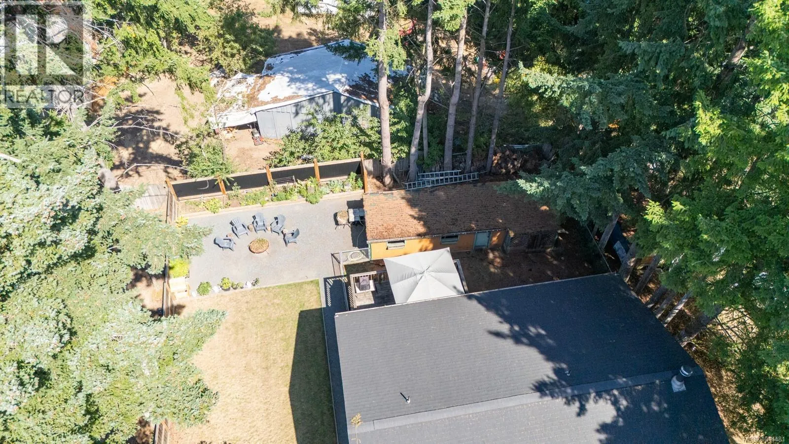 2134 Yellow Point Rd