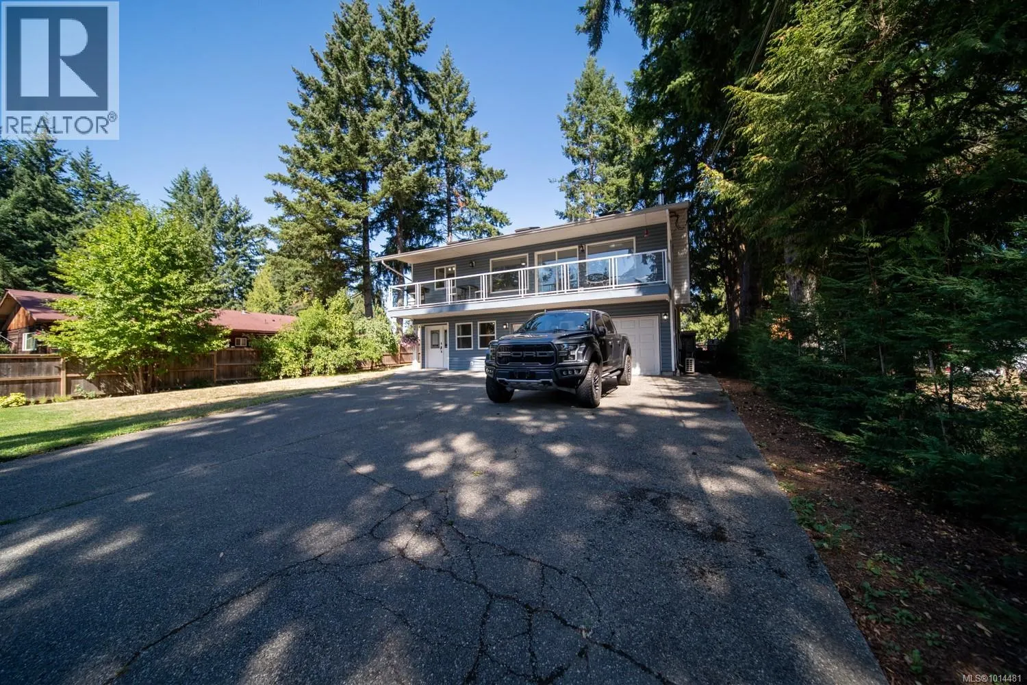 2134 Yellow Point Rd