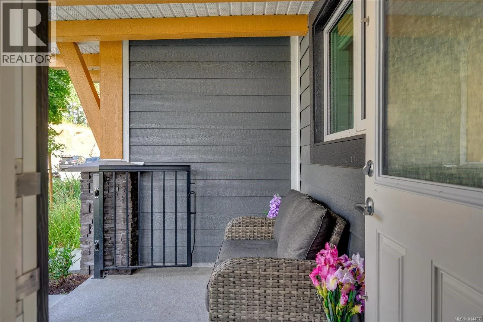 102 4820 Cedar Ridge Pl