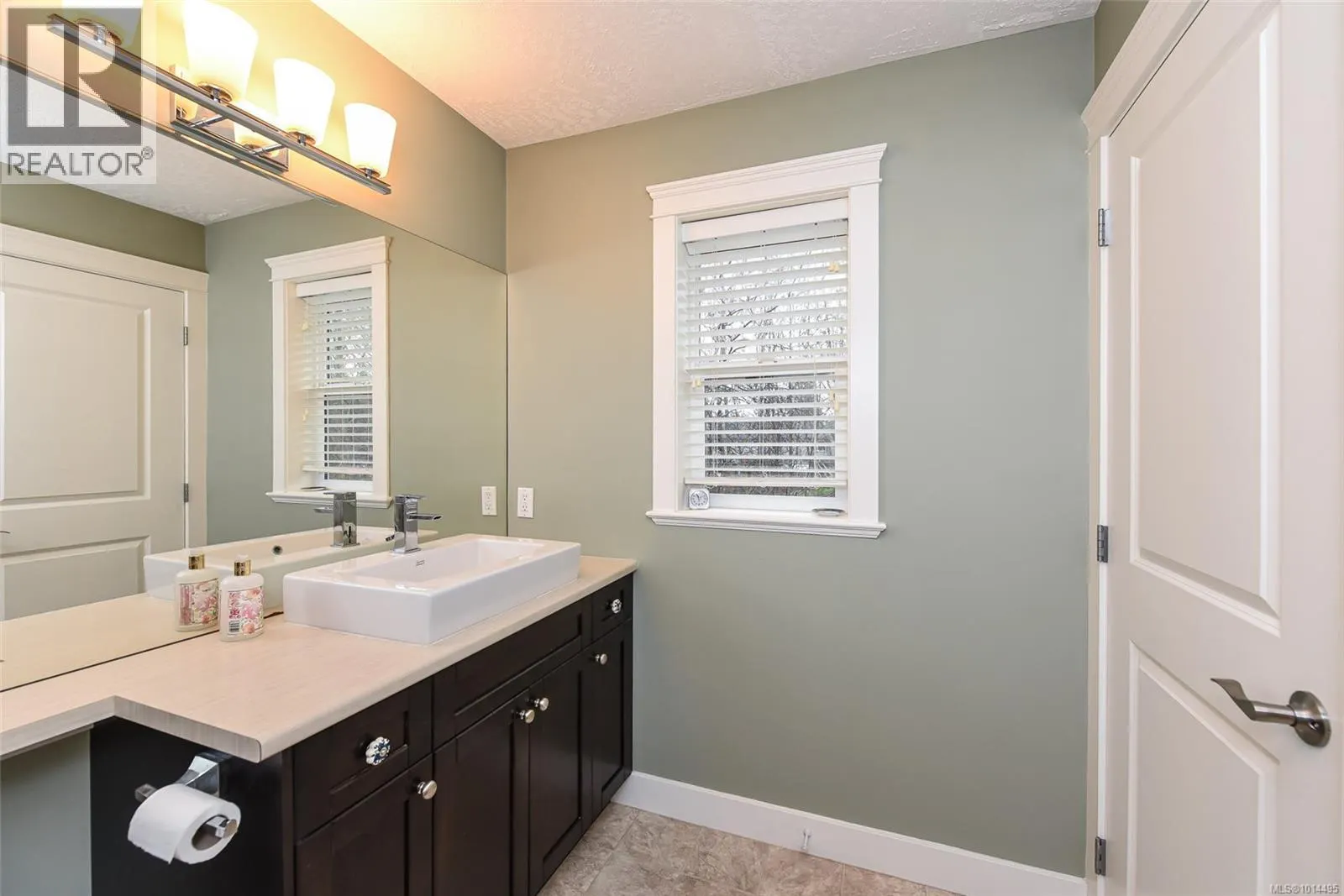 28 2112 Cumberland Rd
