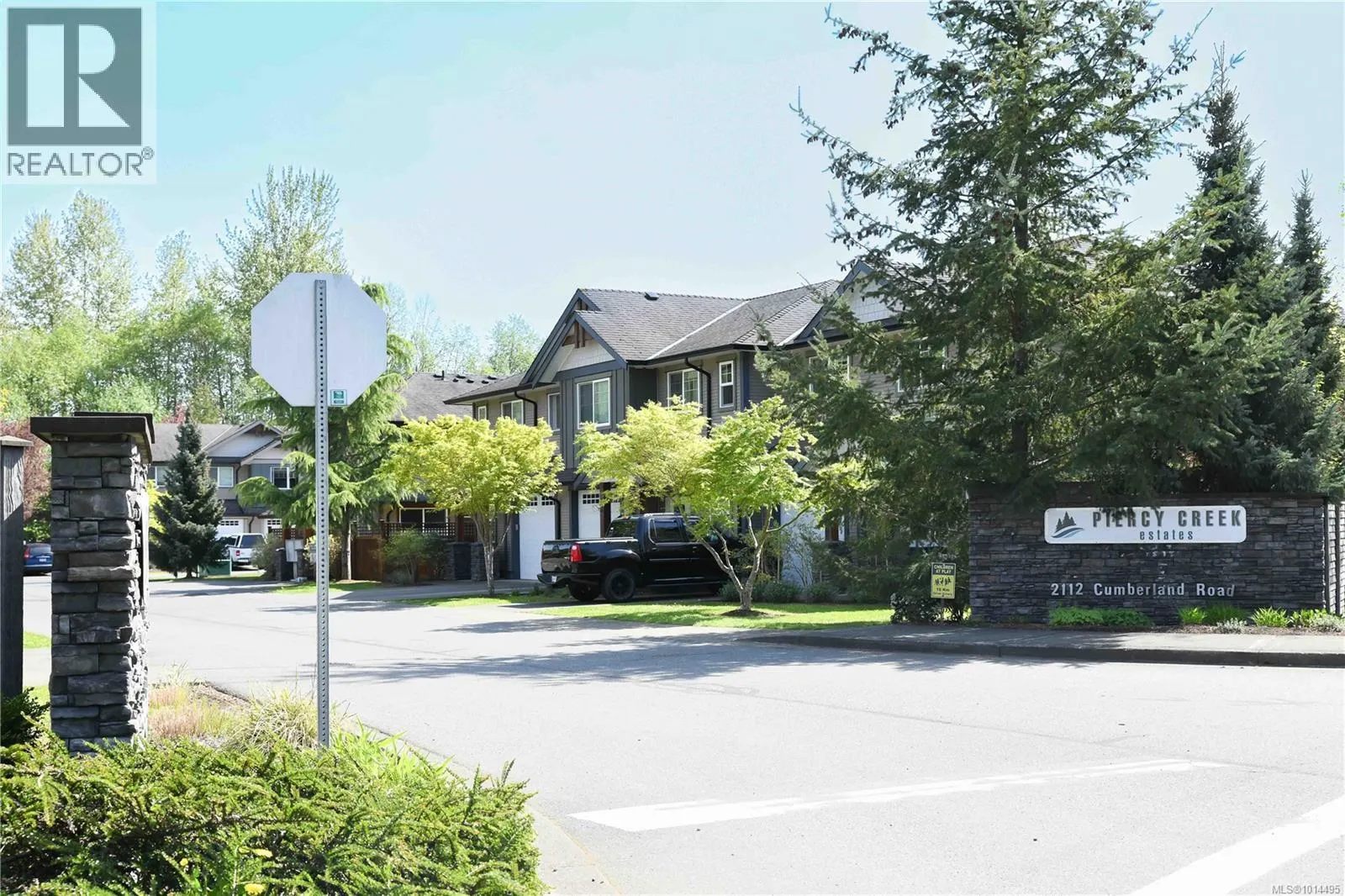 28 2112 Cumberland Rd