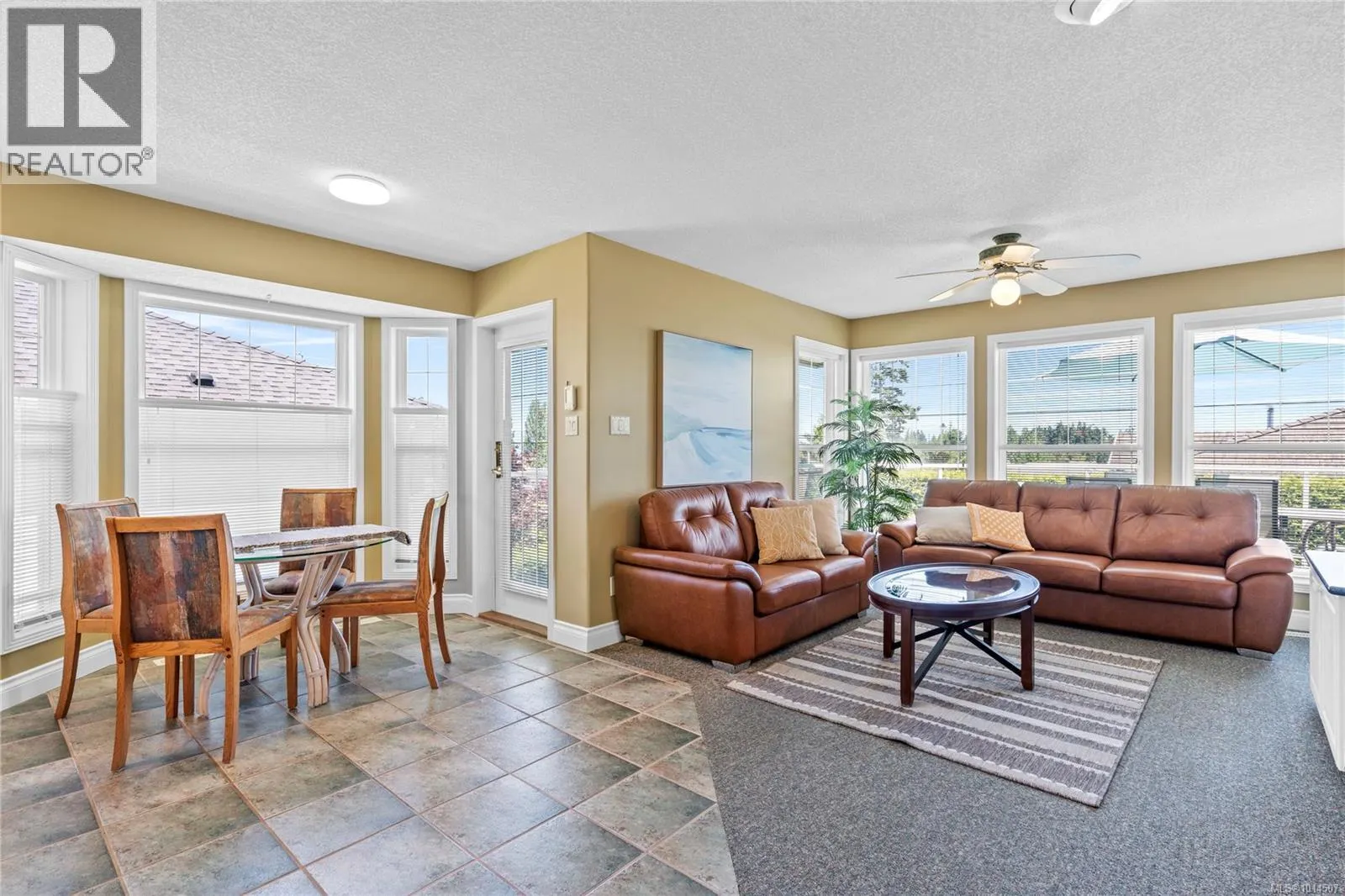 514 Country Club Dr