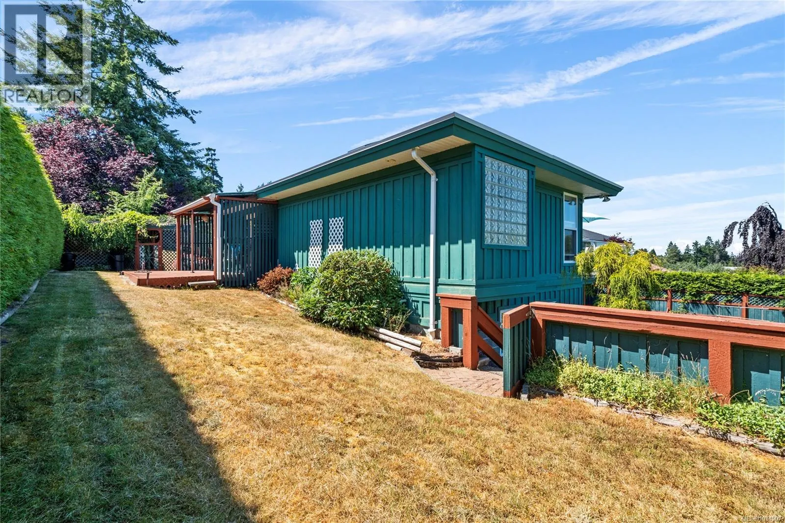 514 Country Club Dr