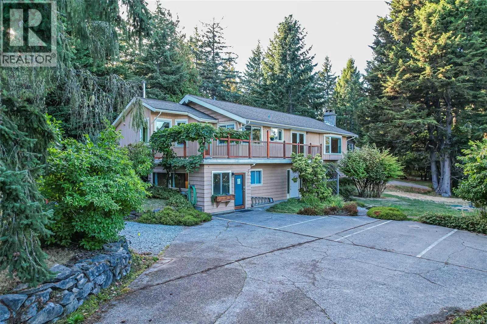 198 Saltspring Way