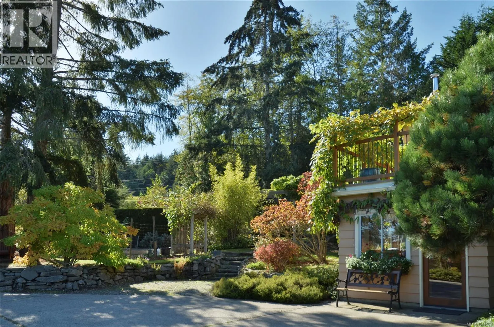 198 Saltspring Way