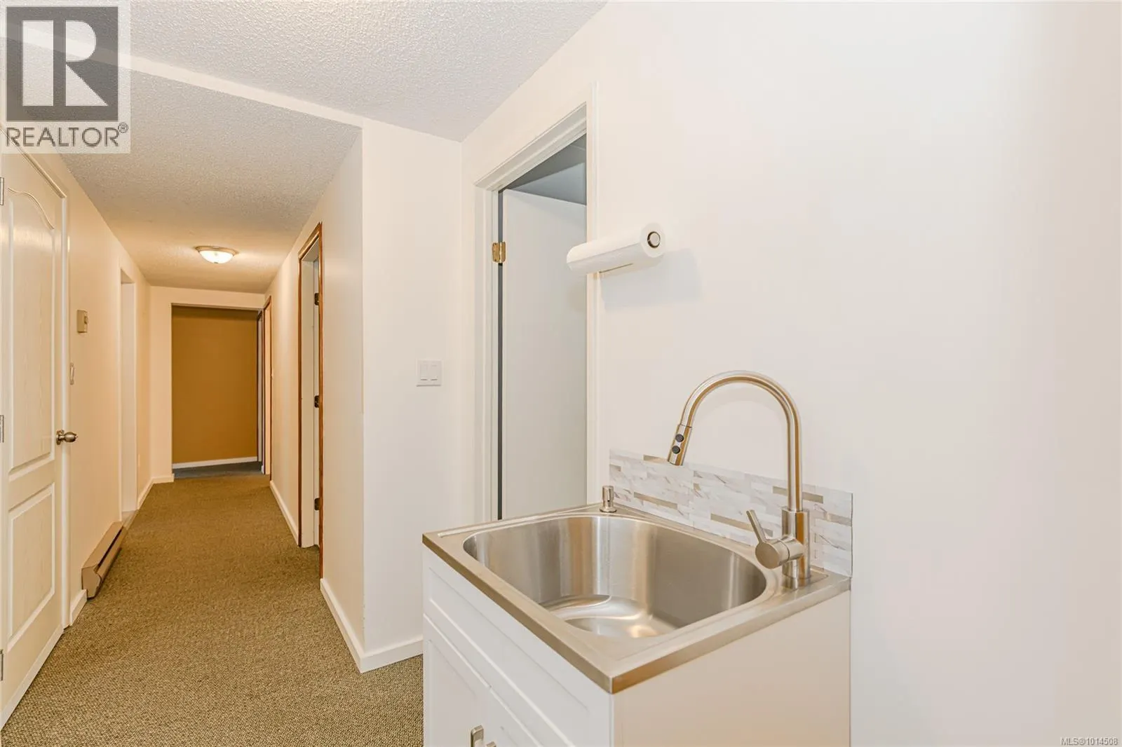 198 Saltspring Way