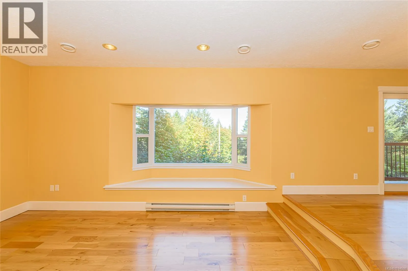 198 Saltspring Way