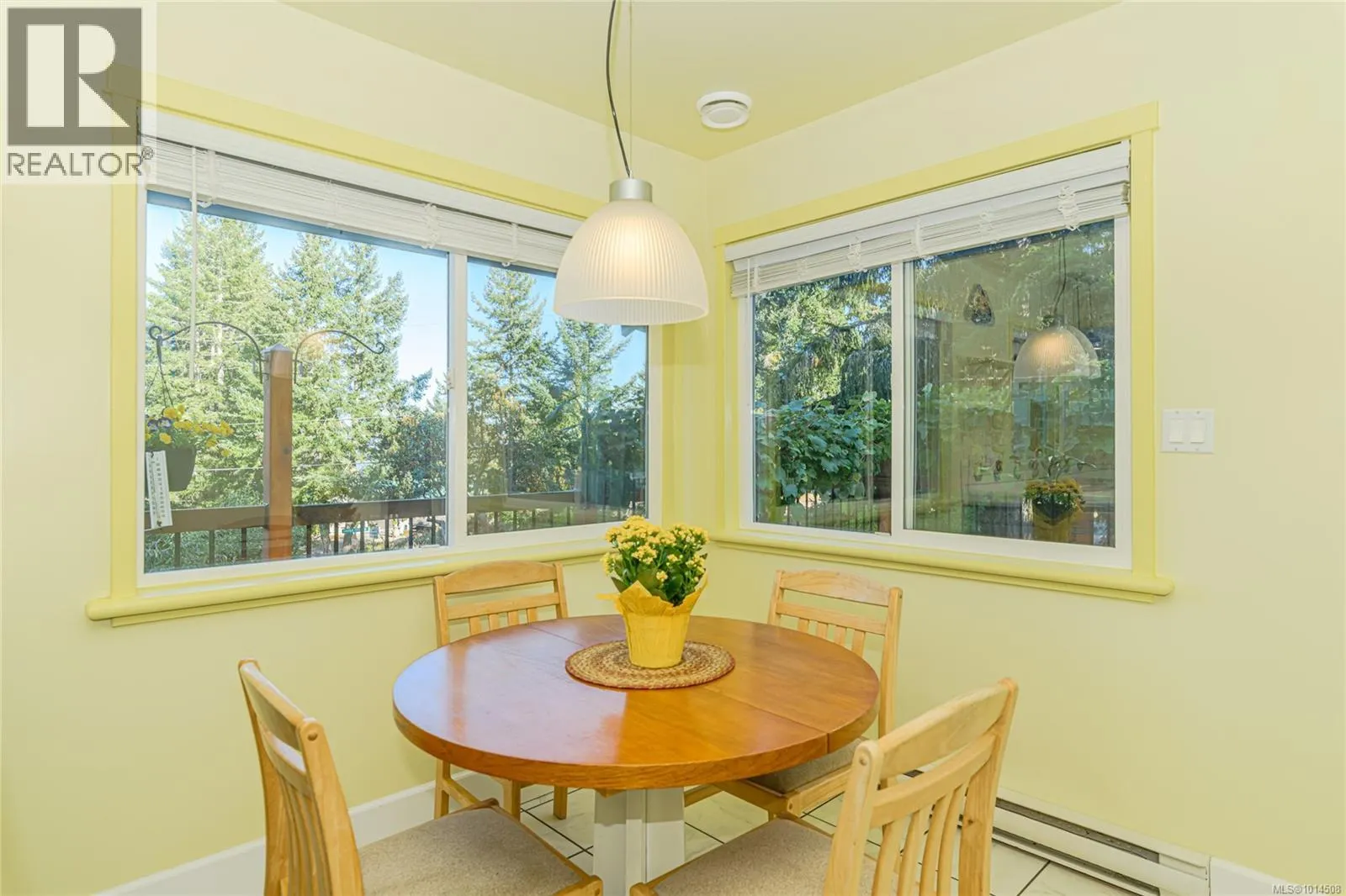 198 Saltspring Way