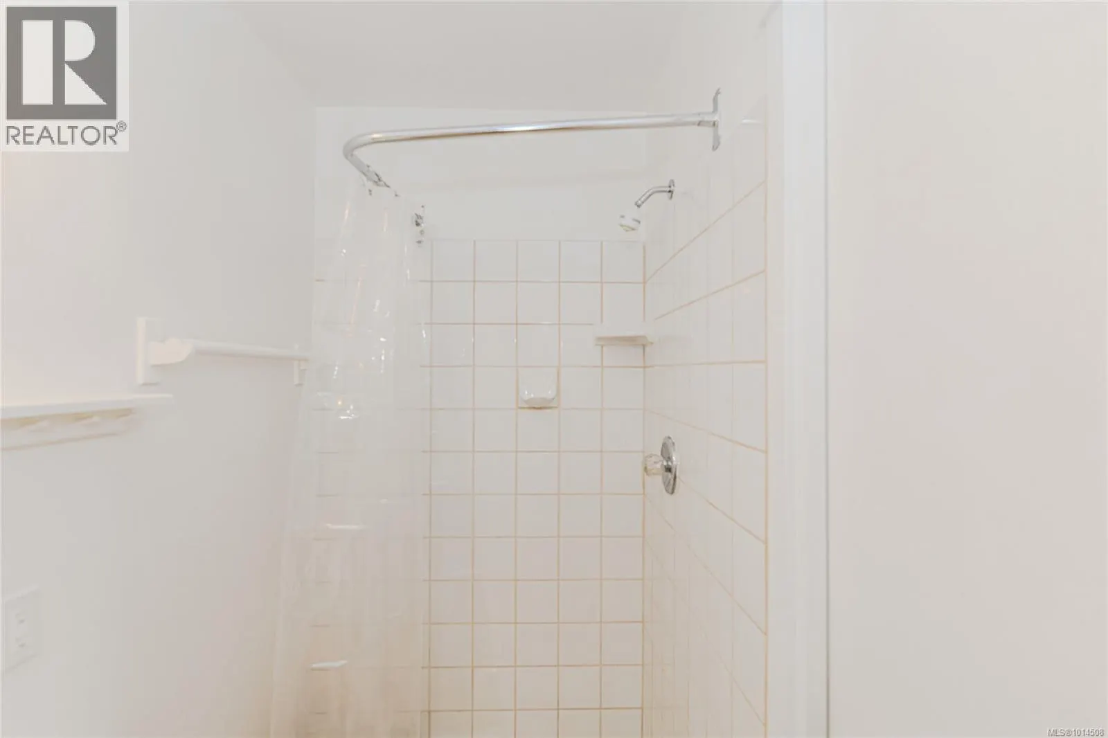 198 Saltspring Way