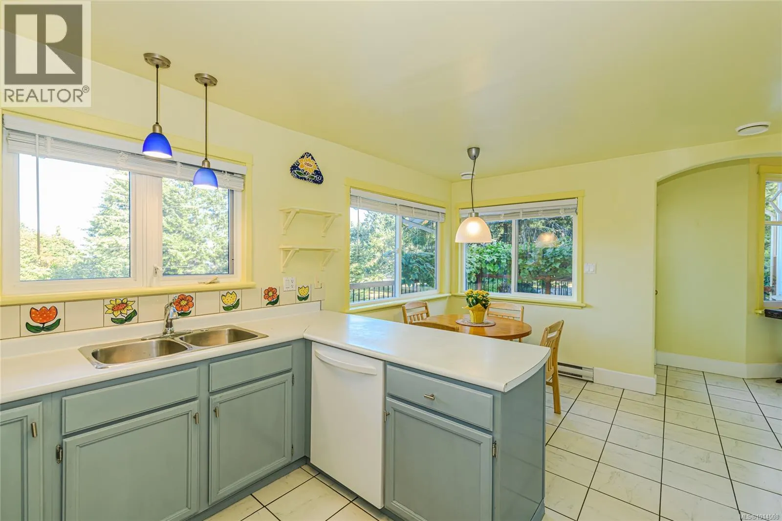 198 Saltspring Way