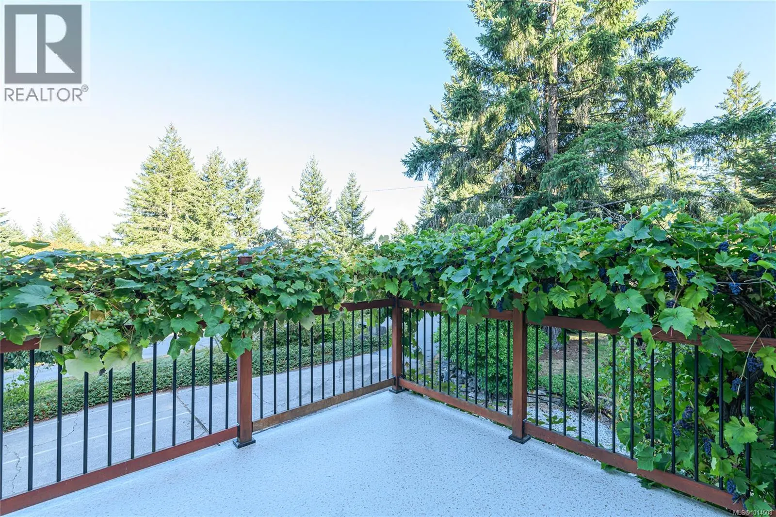 198 Saltspring Way