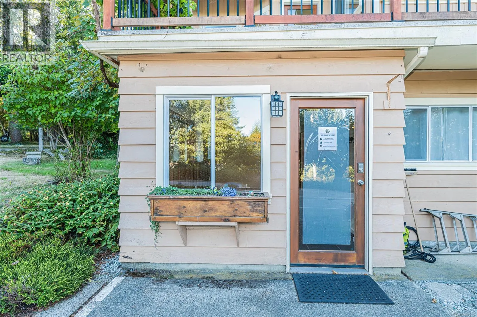 198 Saltspring Way