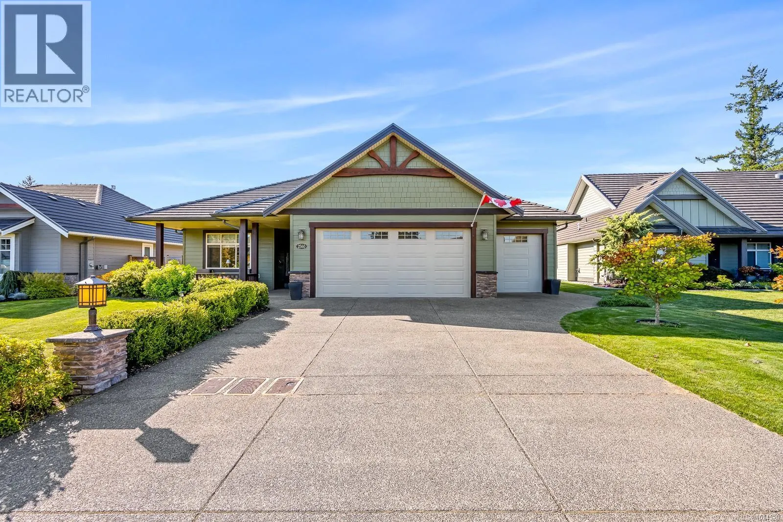 2560 Sheffield Cres