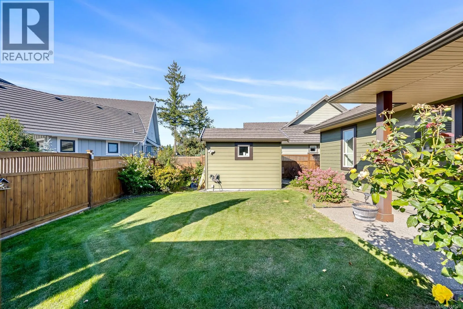 2560 Sheffield Cres