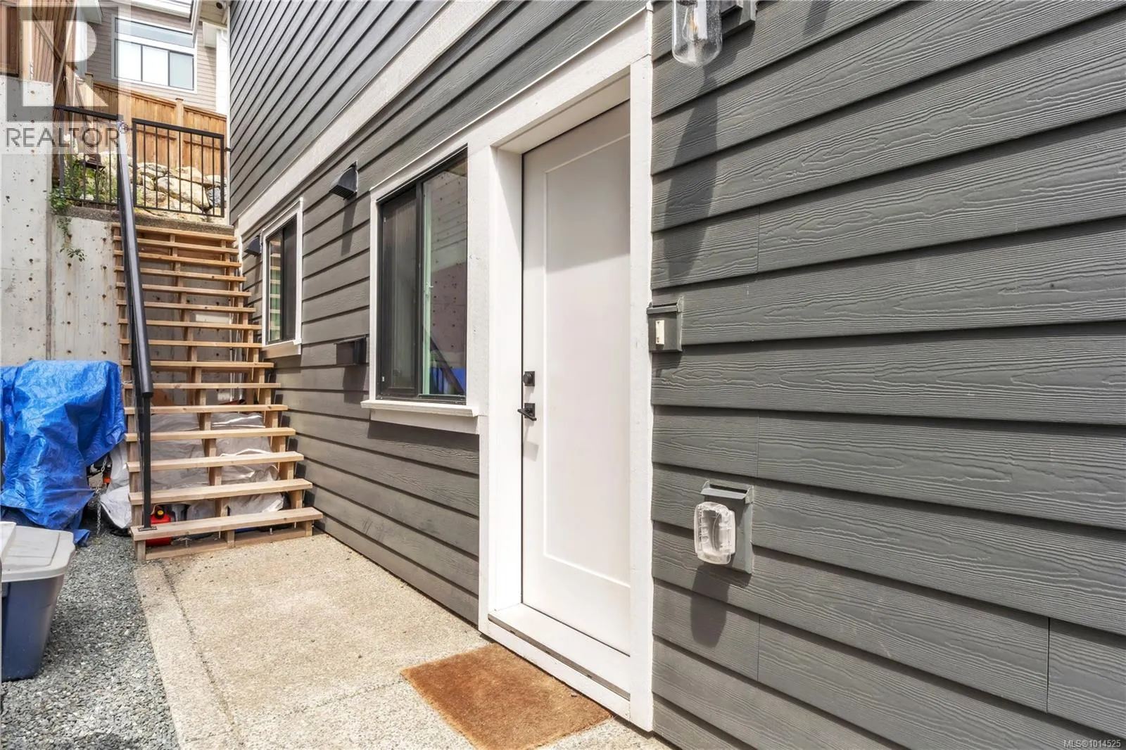 1332 Flint Ave