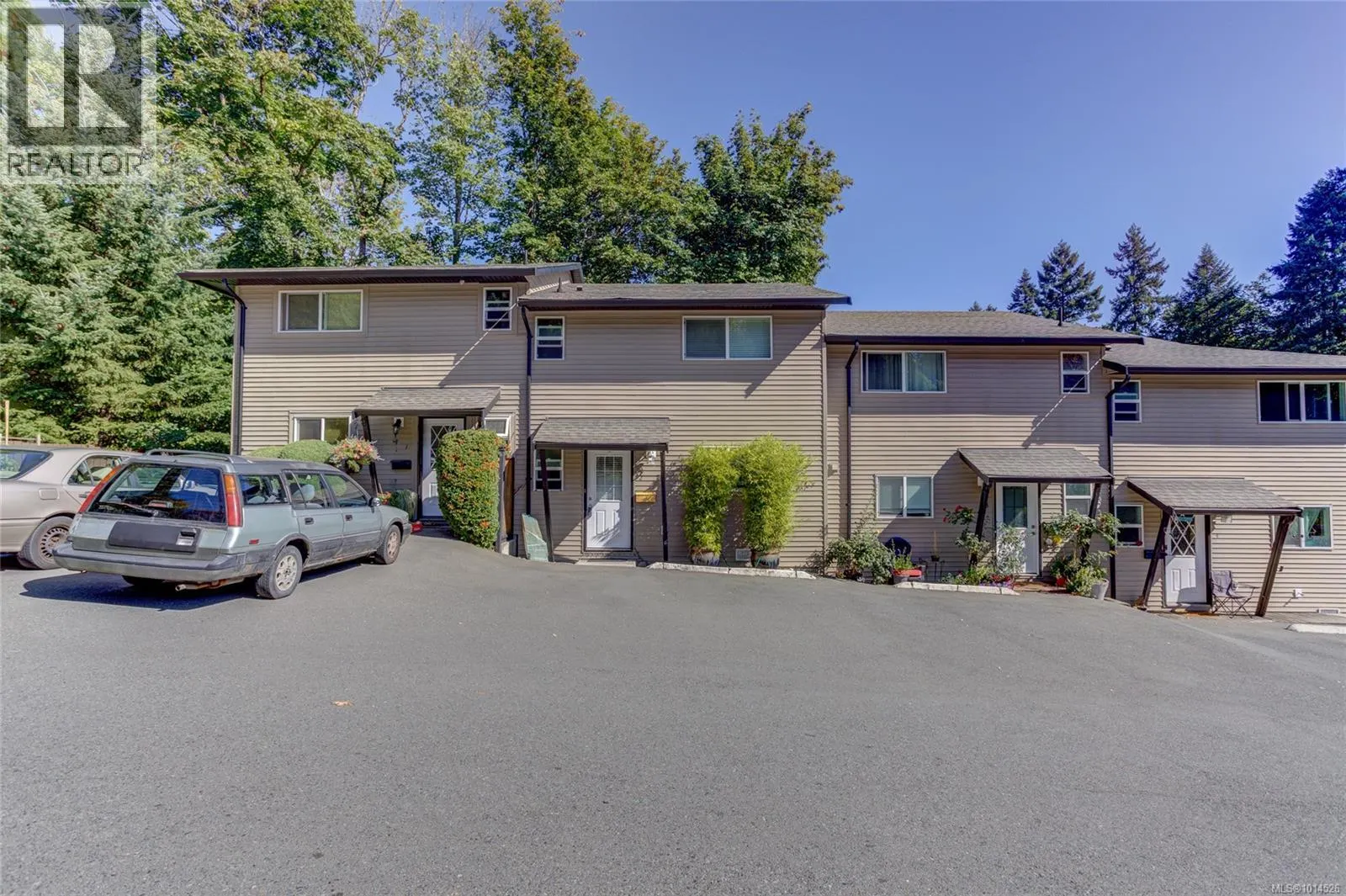 2 3025 Cowichan Lake Rd