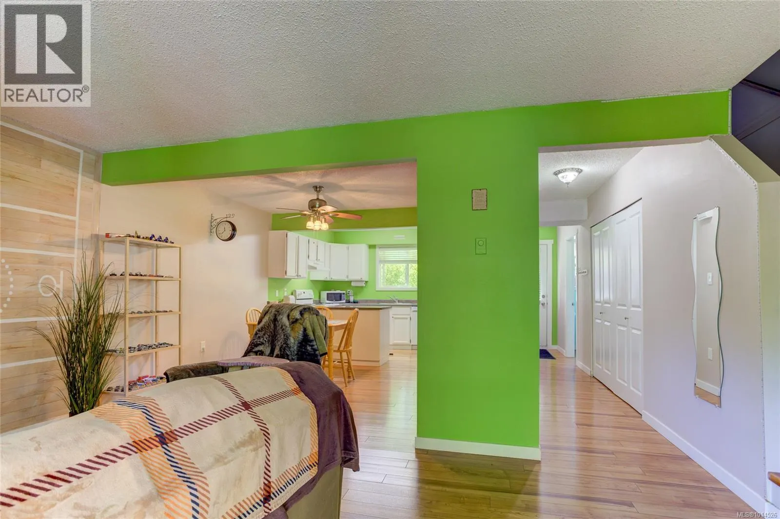 2 3025 Cowichan Lake Rd
