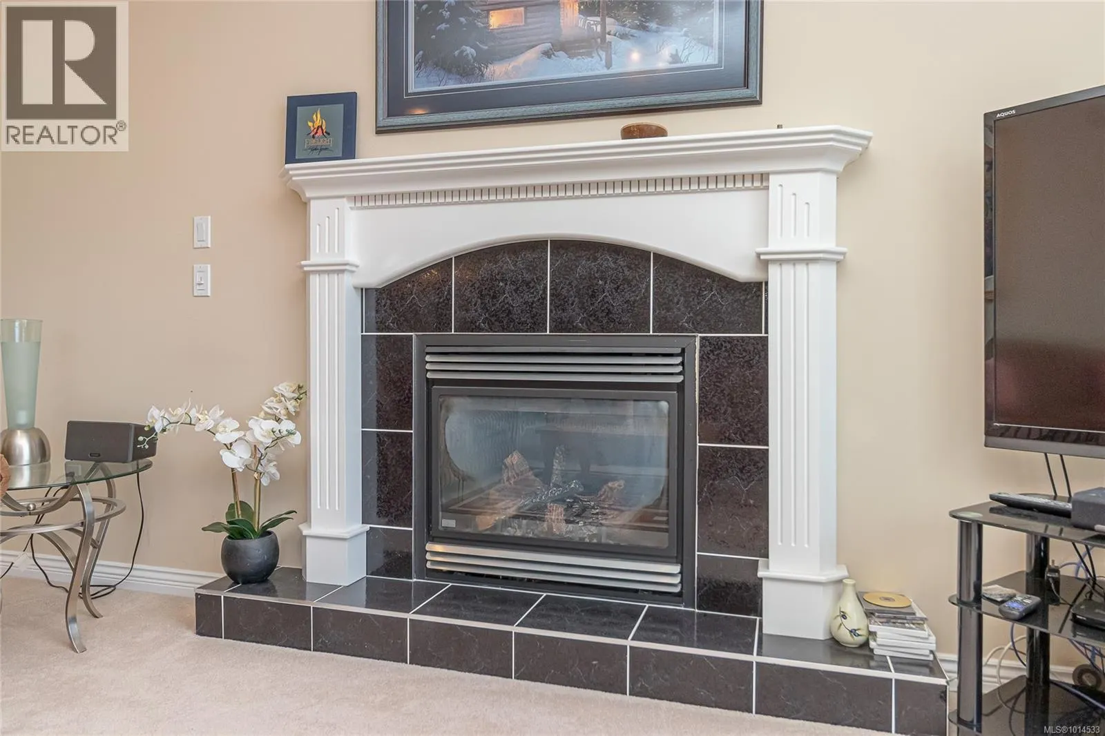 6593 Kestrel Cres