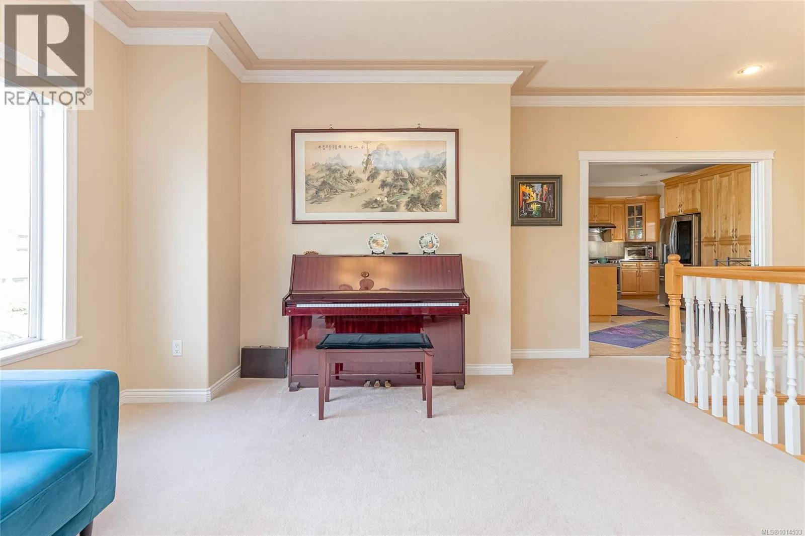 6593 Kestrel Cres