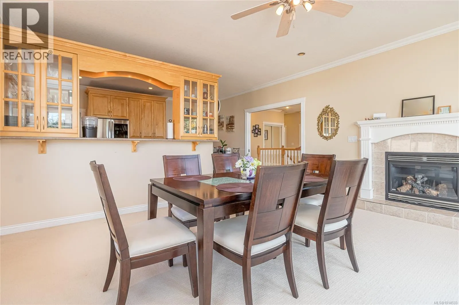 6593 Kestrel Cres
