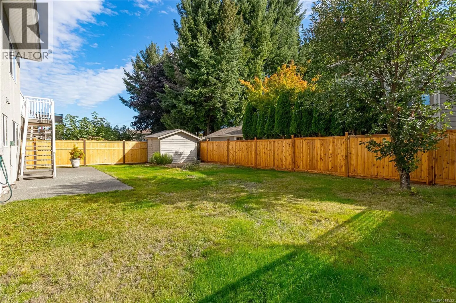6593 Kestrel Cres