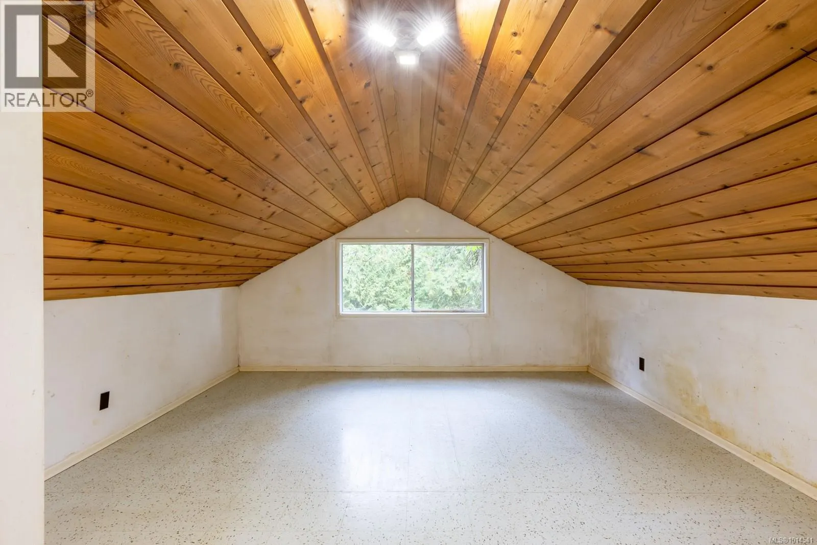 2875 Cumberland Rd