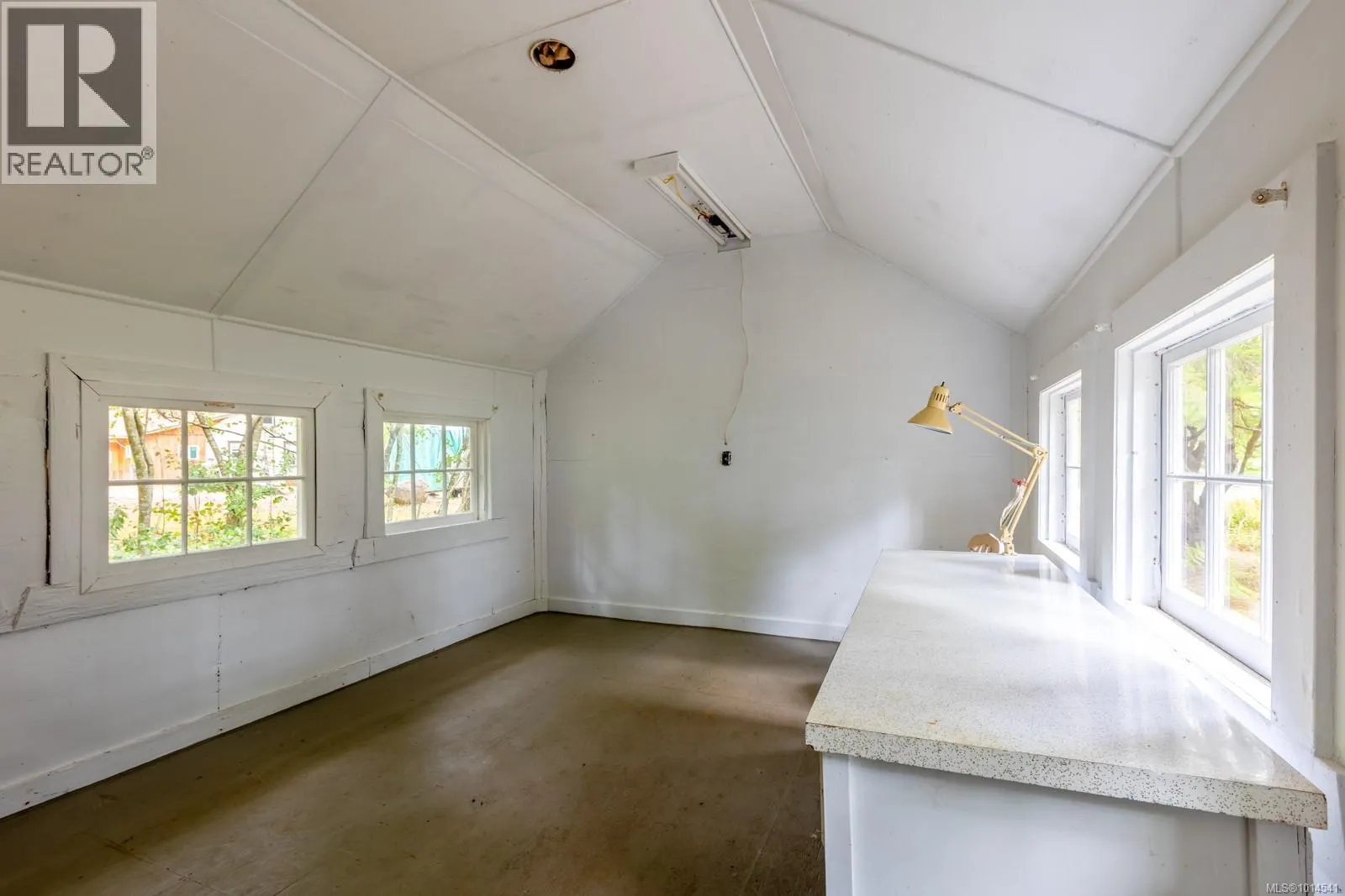 2875 Cumberland Rd