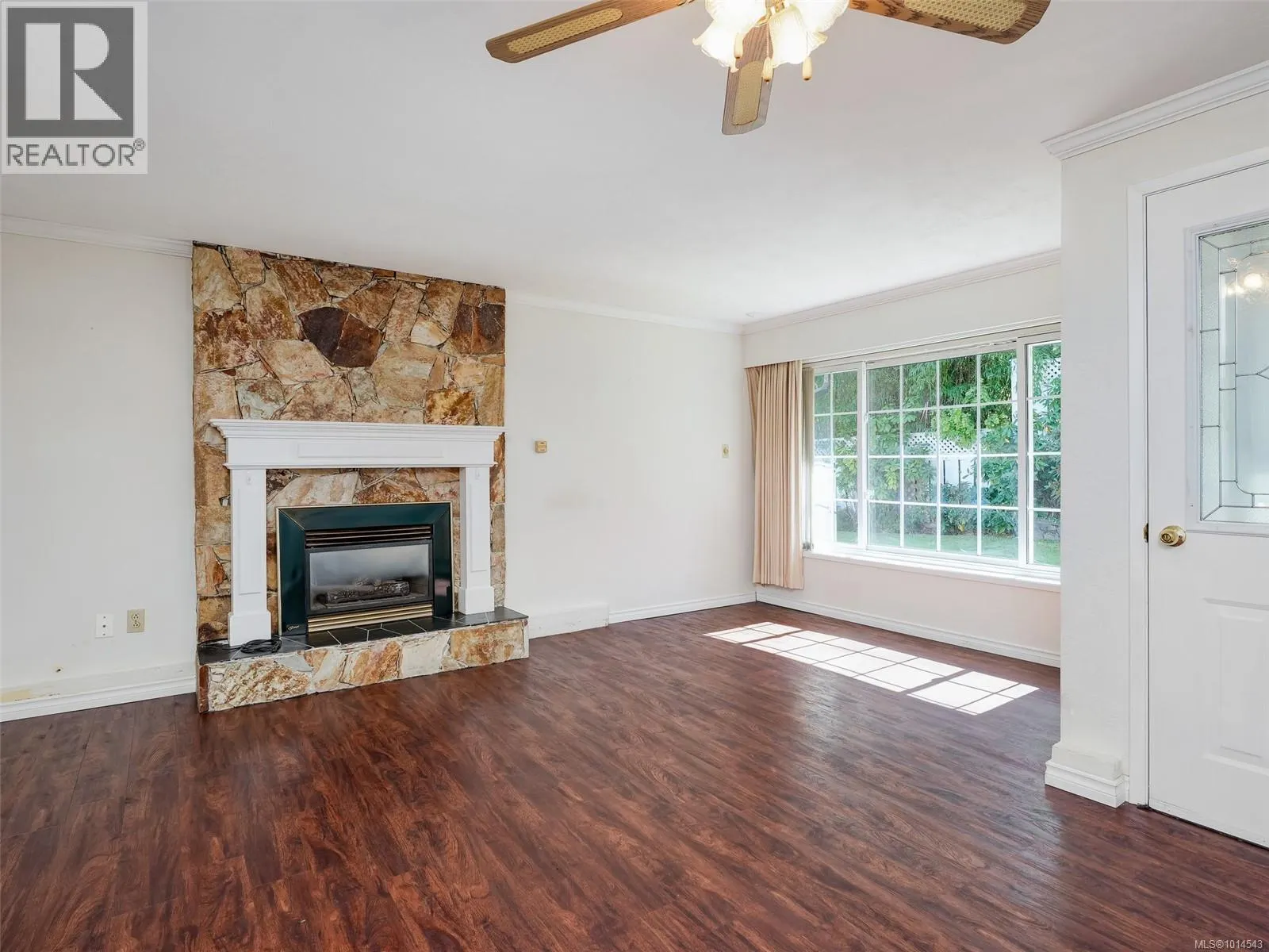 1565 Jasper Pl