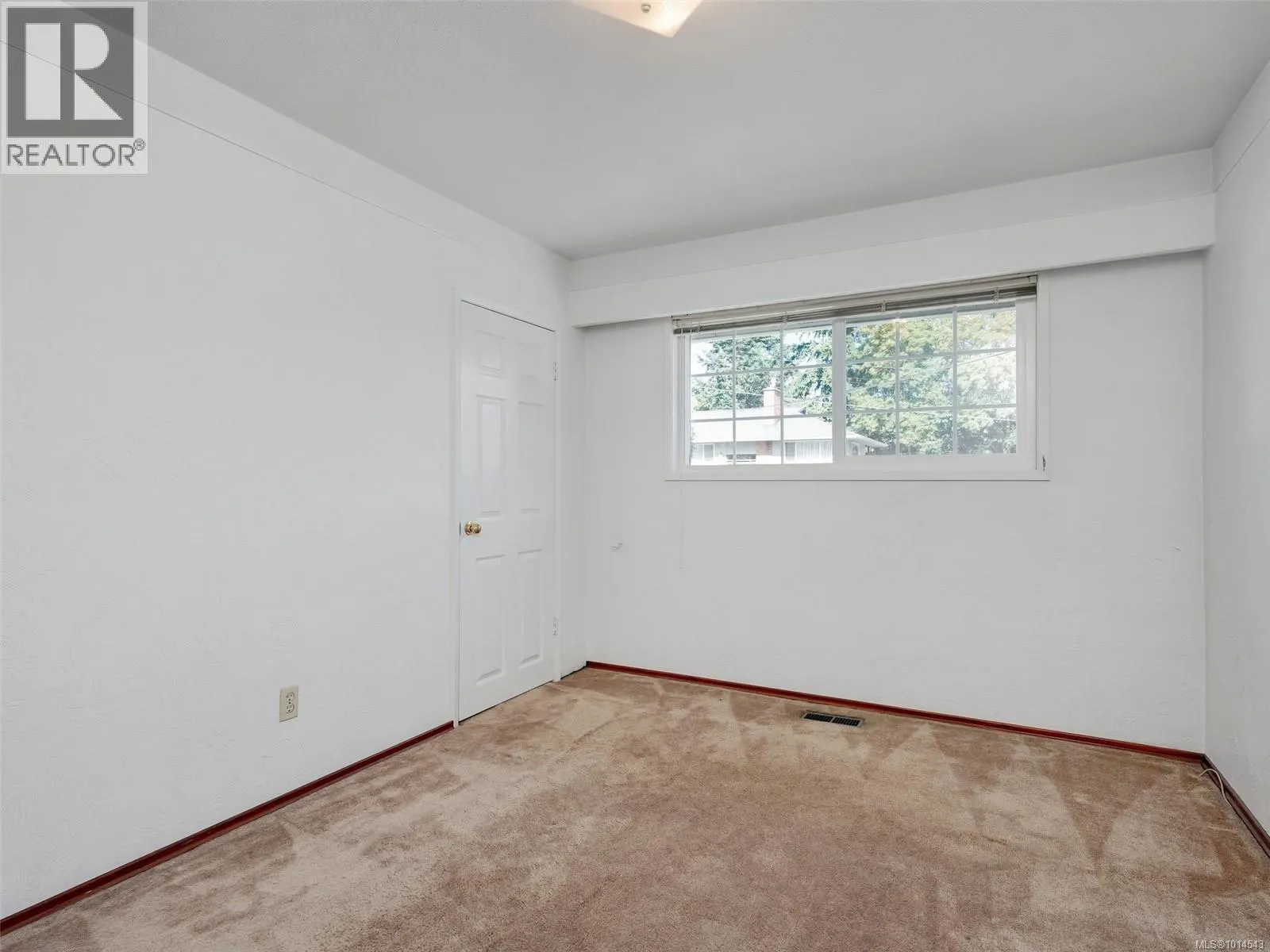 1565 Jasper Pl