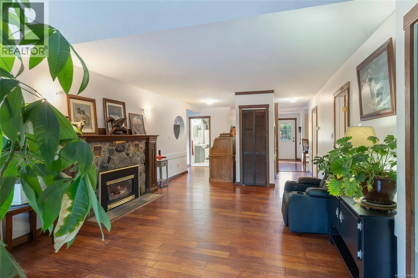 2993 River Rd