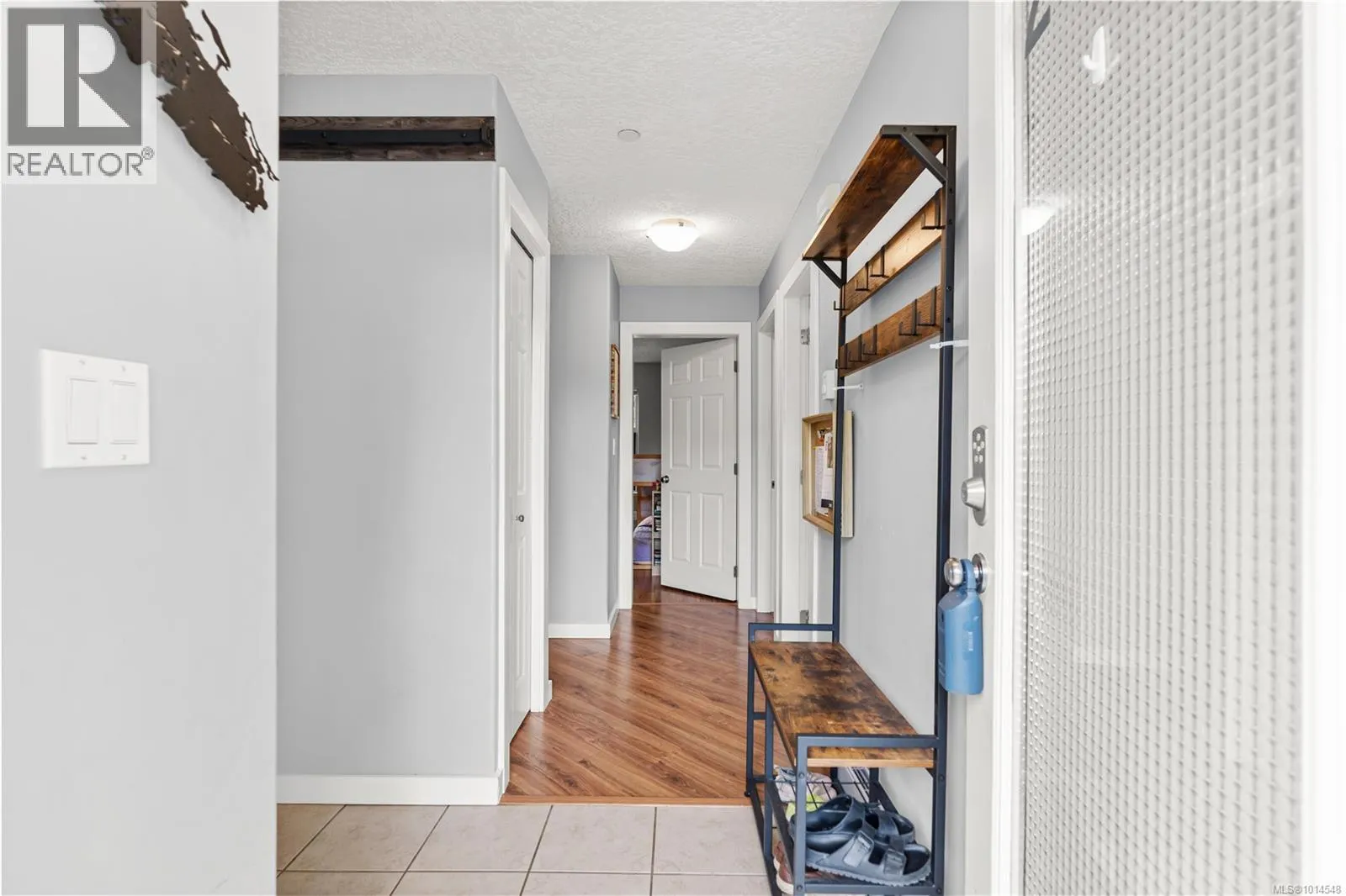 201 908 Brock Ave