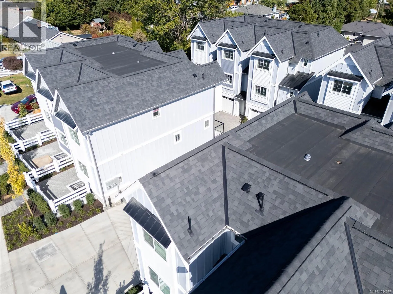 Unit 5 3907 Cedar Hill Rd