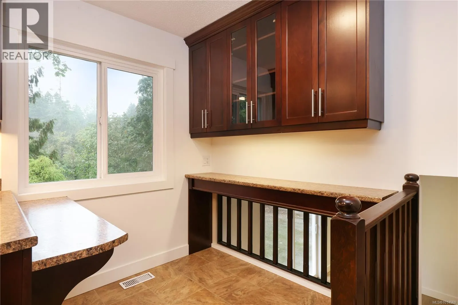 4513 Glenside Cres