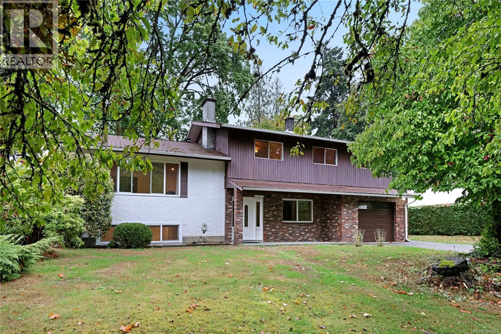 4513 Glenside Cres