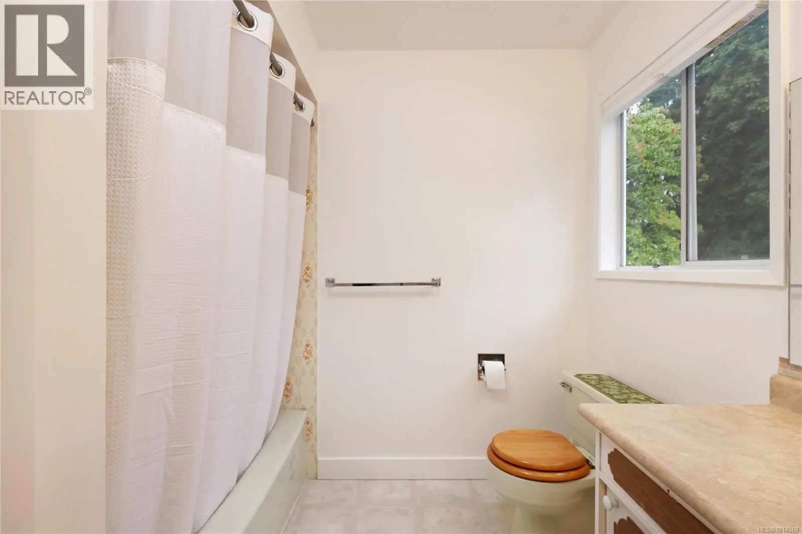 4513 Glenside Cres
