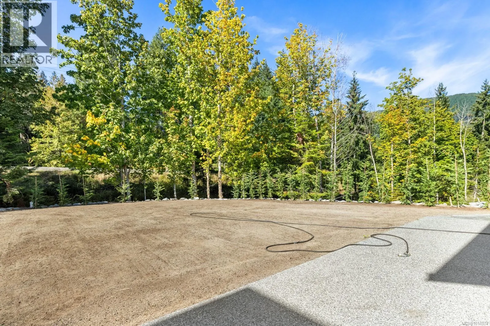157 Elk Rd