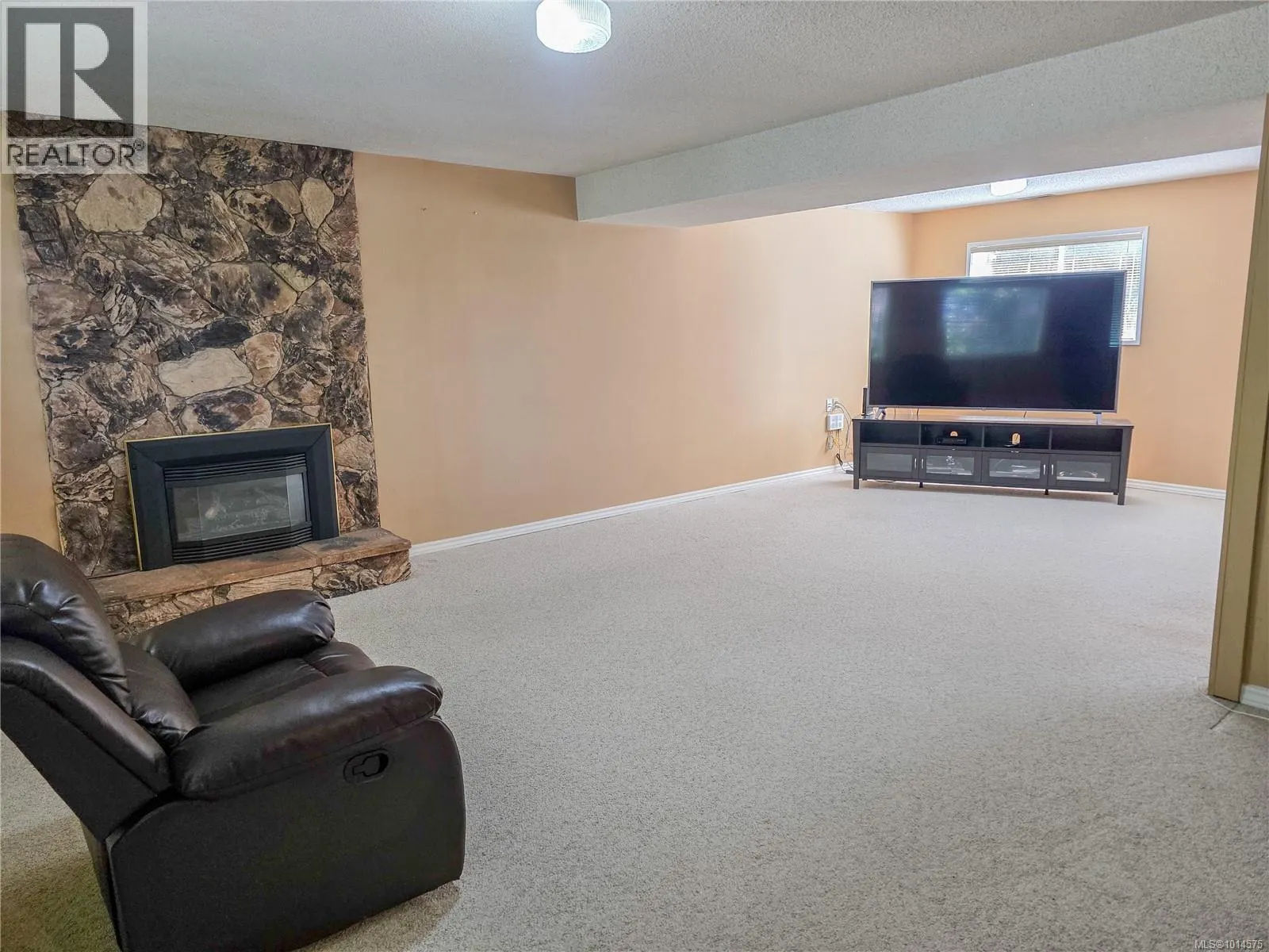 4425 Gulfview Dr